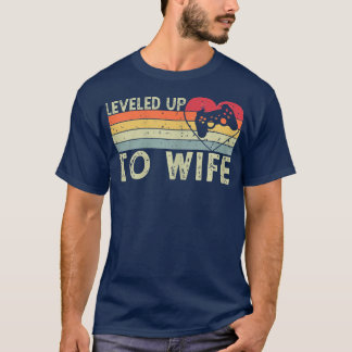 Womens Levelled Up To Wife For Her Newly Married C T-Shirt