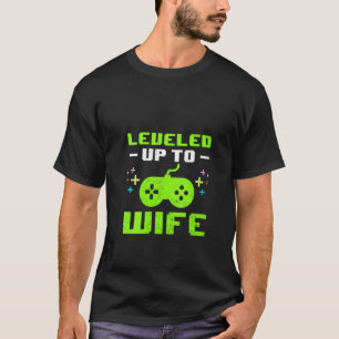 Womens Levelled Up To Wife New Bride Gaming Gamer T-Shirt