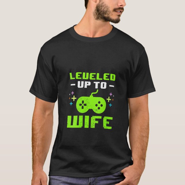 Womens Levelled Up To Wife New Bride Gaming Gamer  T-Shirt (Front)