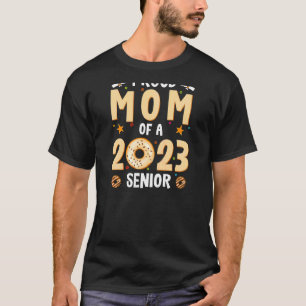 Womens Mum Graduation Class Of 2023 Senior Graduat T-Shirt