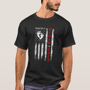Womens New Mum Promoted To Memaw Est 2023 Vintage  T-Shirt
