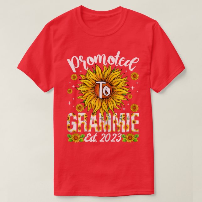 Womens Promoted To Grammie 2023 Pregnancy Announce T-Shirt (Design Front)