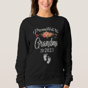 Womens Promoted To Grandma 2023 First Time New Gra Sweatshirt