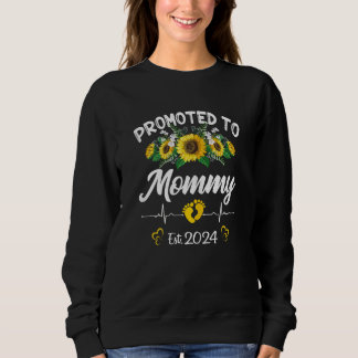 Womens Promoted to Mommy 2024  First Time New Momm Sweatshirt