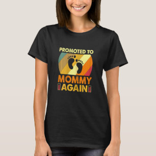 Womens Promoted To Mummy Again Vintage Pregnancy A T-Shirt