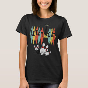 Womens Retro Bowling Vintage Bowler Alley Cat Gift T-Shirt