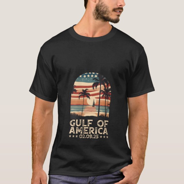 Womens Retro Gulf Of USA America 2025 American Fla T-Shirt (Front)