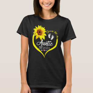 Womens Soon To Be Auntie 2023 Mother's Day For New T-Shirt