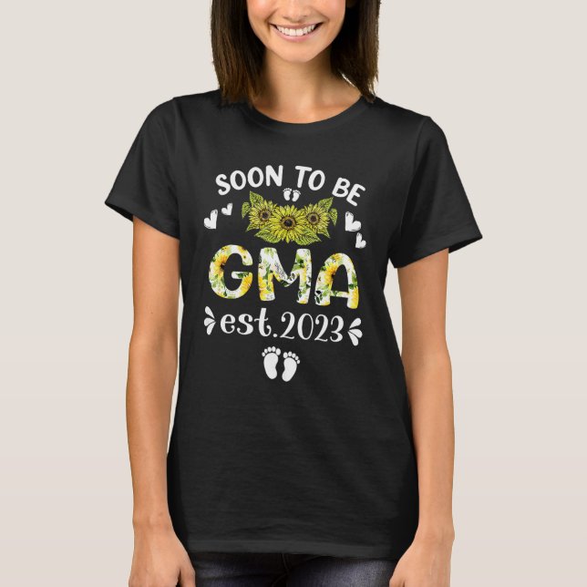 Womens Soon To Be Gma Est 2023 Pregnancy Announcem T-Shirt (Front)