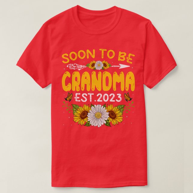 Womens Soon To Be Grandma New Mum Funny Pregnancy  T-Shirt (Design Front)
