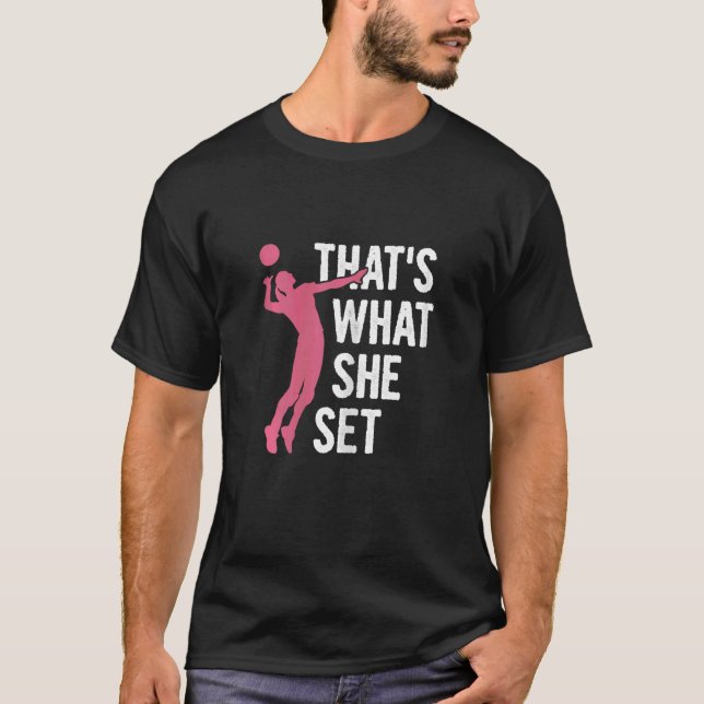 Womens That's What She Set Pun For A Volleyball Gi T-Shirt (Front)