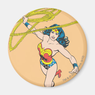 Wonder Woman Holds Lasso 2 Magnet