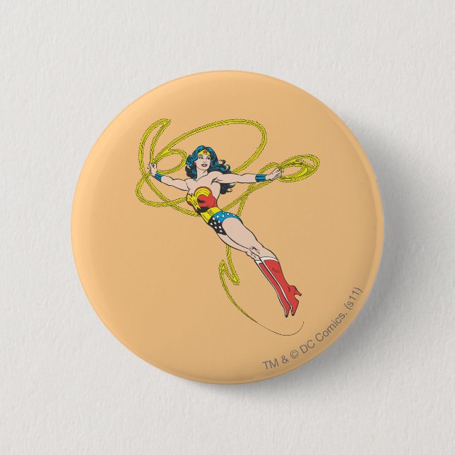 Wonder Woman Holds Lasso 4 6 Cm Round Badge (Front)