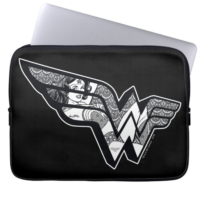 Wonder Woman Sitting In Angled Lace Logo Laptop Sleeve (Front)