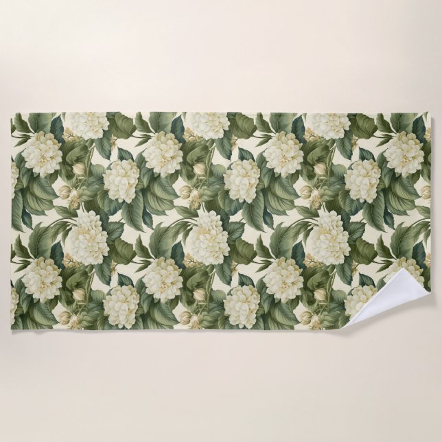 Wonderful classic floral pattern beach towel (Front)