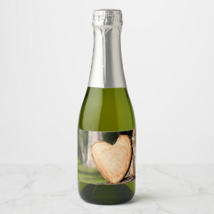 wooden heart sparkling wine label