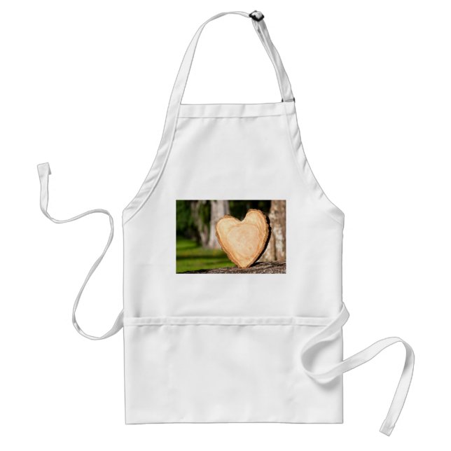 wooden heart standard apron (Front)