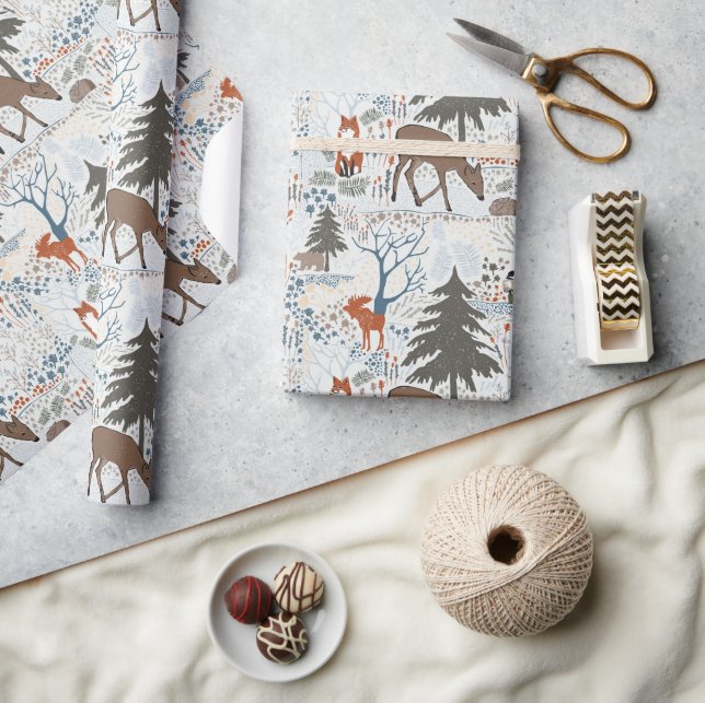 Woodland Animals Winter Woods Wrapping Paper (Crafts)