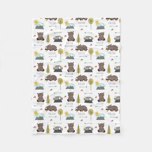 Woodland Bear Pattern Fleece Blanket (Front)