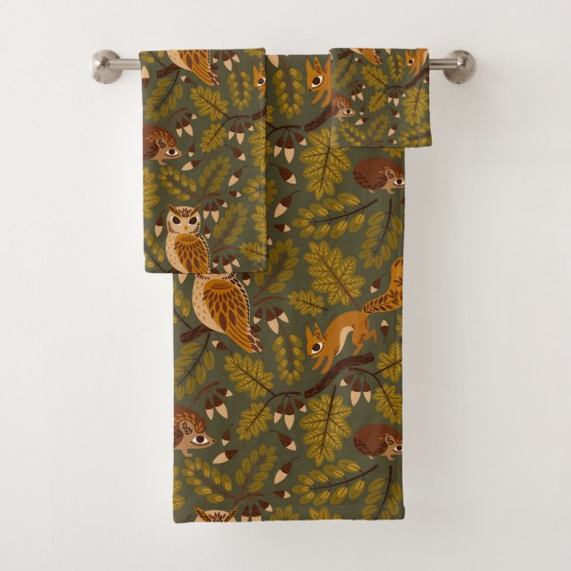 Woodland Creatures and Leaves Pattern Bath Towel Set (Insitu)