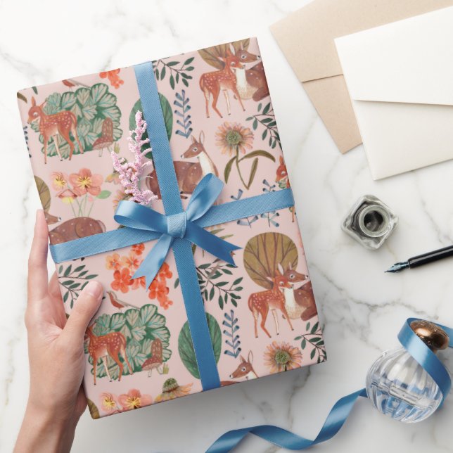 Woodland deer pattern wrapping paper (Gifting)