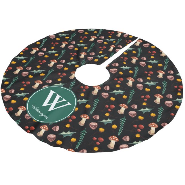 Woodland Forager Rustic Holly & Mushrooms Brushed Polyester Tree Skirt (Angled)