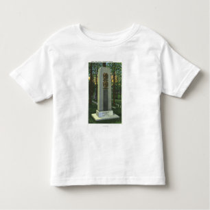 Woodlawn Cemetery, Mark Twain Gravestone Scene Toddler T-Shirt