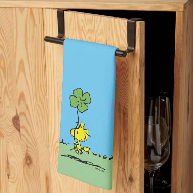 Woodstock Carrying Shamrock Tea Towel (Thirds Fold)