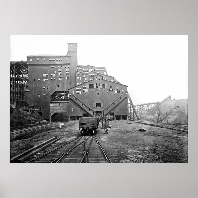 Woodward Coal Breaker Kingston Pa. Poster (Front)