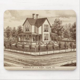 Woody res, Bank of Tulare Mouse Pad