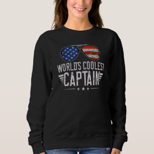 World´s Okayest Captain   Pontoon Boat Vintage Boa Sweatshirt