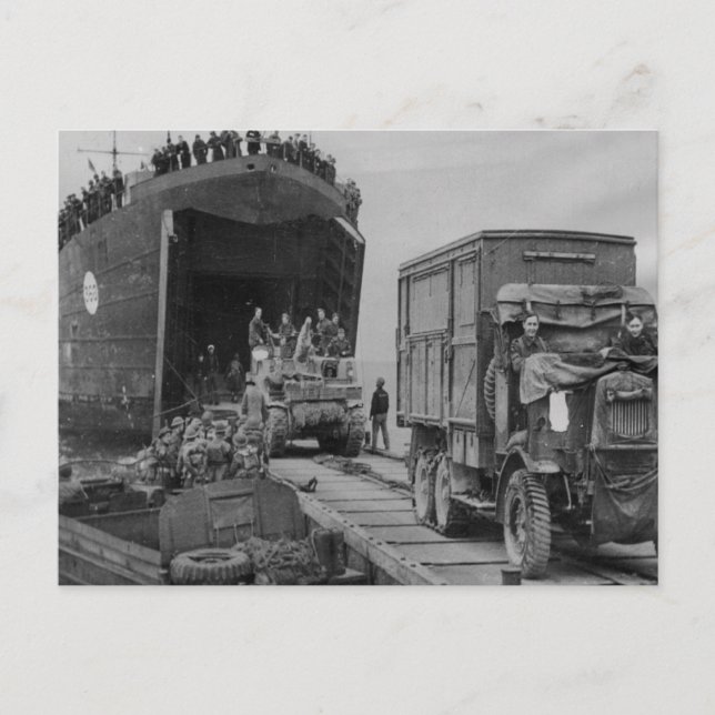 World War II  Lorries and troops disembarking Postcard (Front)