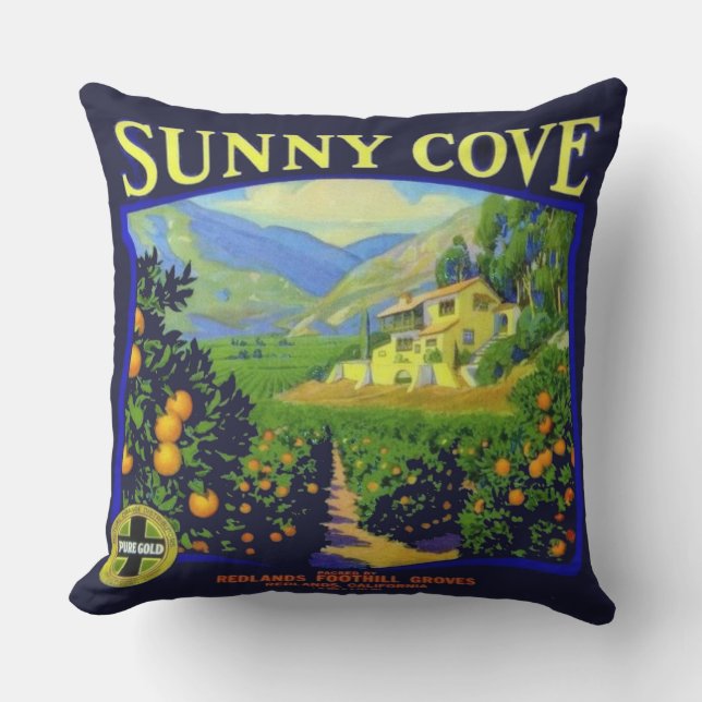 WQ PILLOW LG : Sunny Cove Oranges Crate Label. (Front)