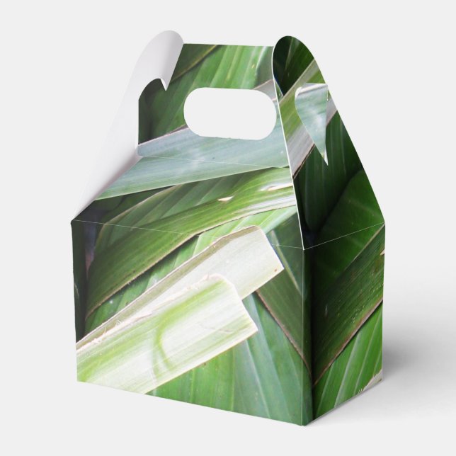 Wrapped Banana Leaf Packets Favour Box (Front Side)