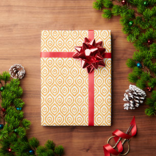 Wrapping paper for Christmas with ogee pattern.
