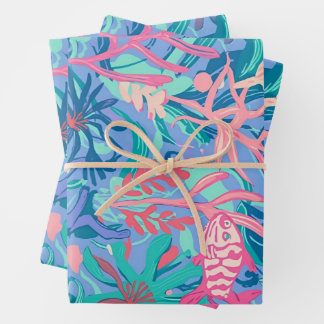Wrapping paper in stylish graphic