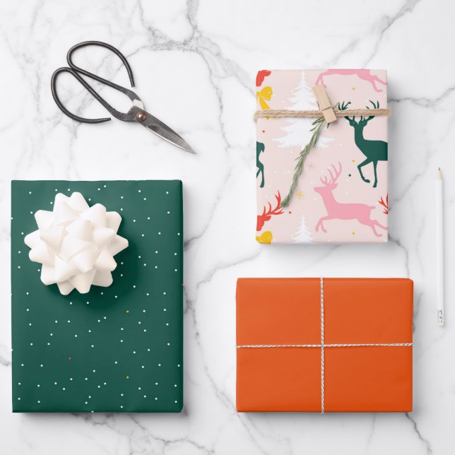 wrapping paper with Christmas reindeer (Front)
