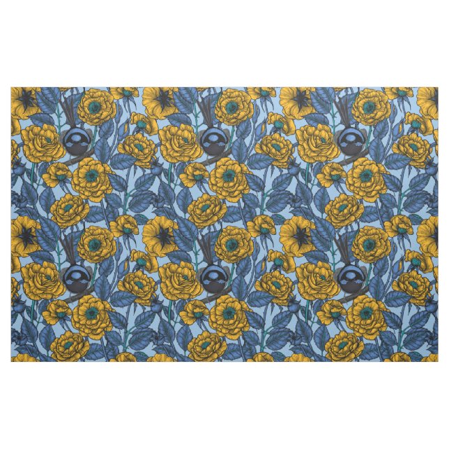 Wren in the roses fabric (Fat Quarter)