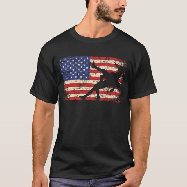 Wrestling USA Flag American Wrestling T-Shirt (Front)