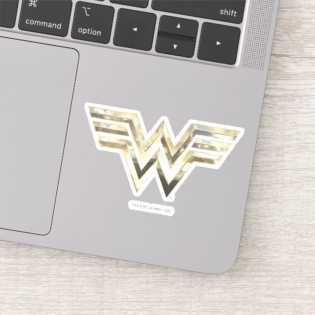 WW84 | Golden Wonder Woman Logo (Detail)
