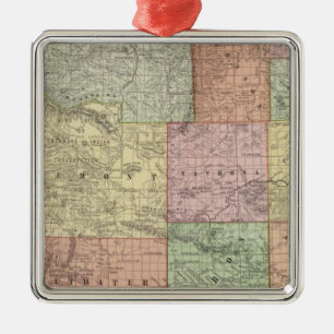 Wyoming 3 metal tree decoration