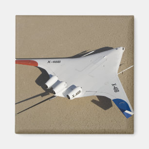 X-48B Blended Wing Body unmanned aerial vehicle 2 Magnet