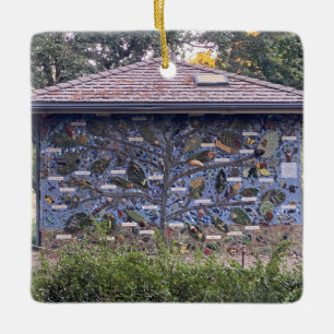 X.ITINERARIES: Oak Family Tree Ceramic Ornament