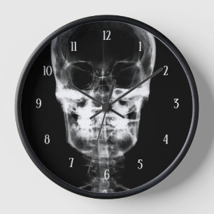 X-Ray Skull - B&W Clock