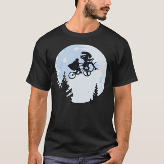 Xenomorph E.T.  Essential T-Shirt