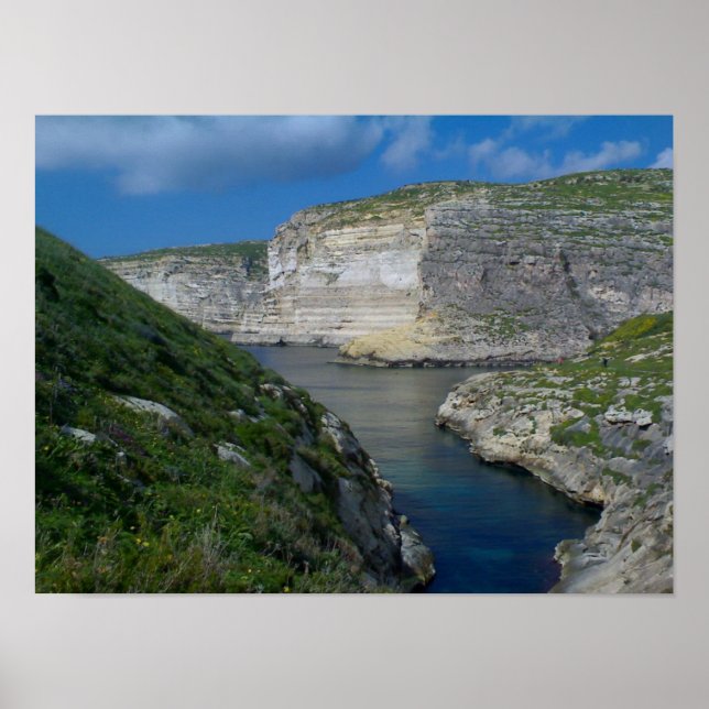 Xlendi Cliffs-Gozo, Malta Poster (Front)