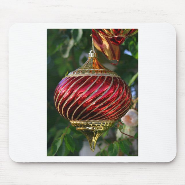 Xmas Ornament Mouse Pad (Front)