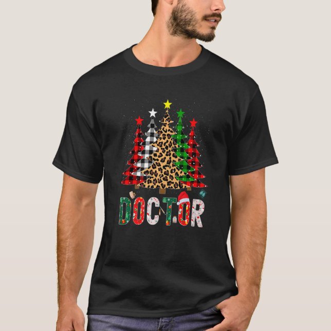 Xmas Santa Doctor Leopard Plaid Print Christmas Tr T-Shirt (Front)