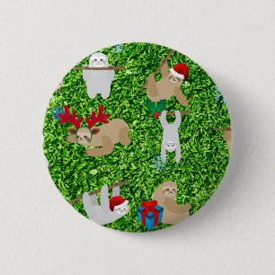 xmas sloth 6 cm round badge