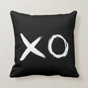 XO black and white pillow